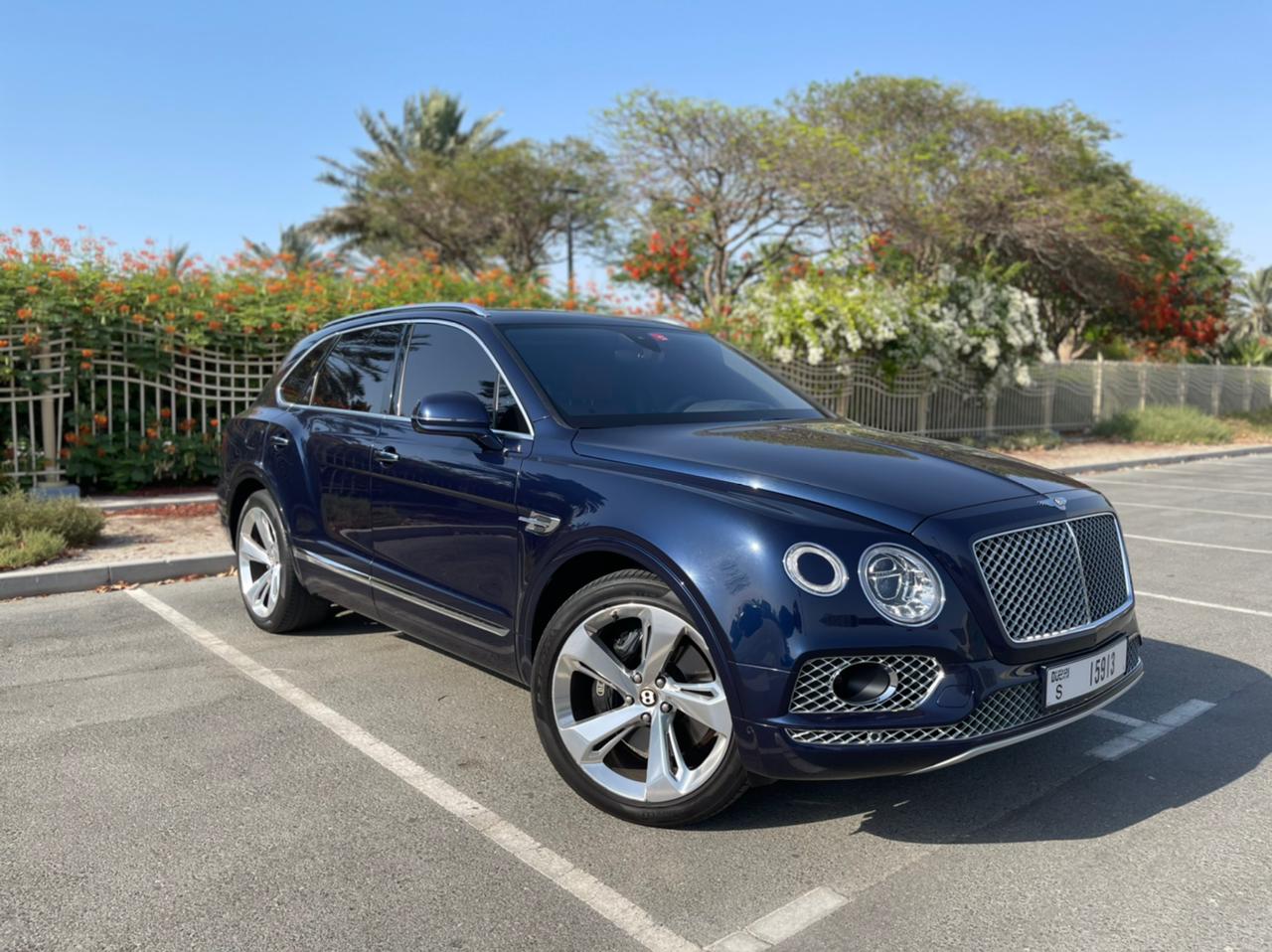 Leasing A Bentley Continental GT - All You Need to Know